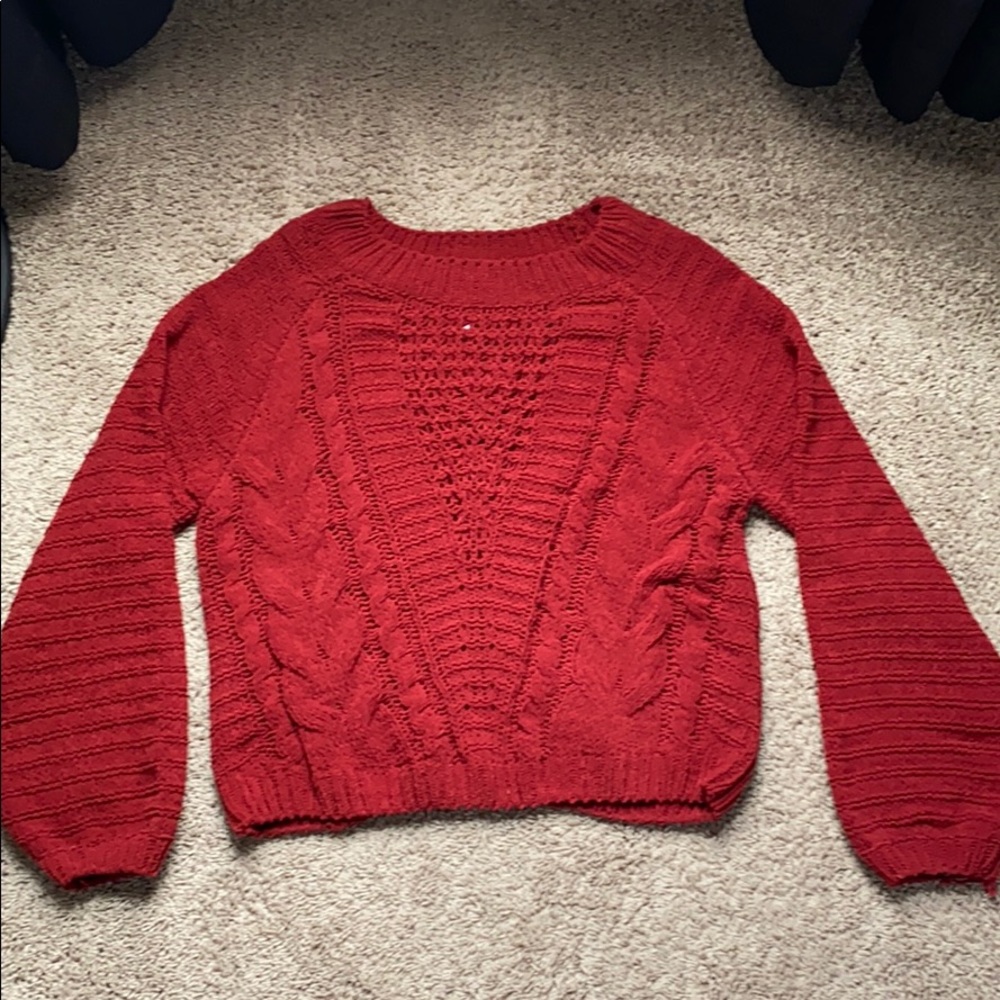 Alya Sweater